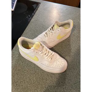 Nike af1 Air‎ Force ones green check womens 7